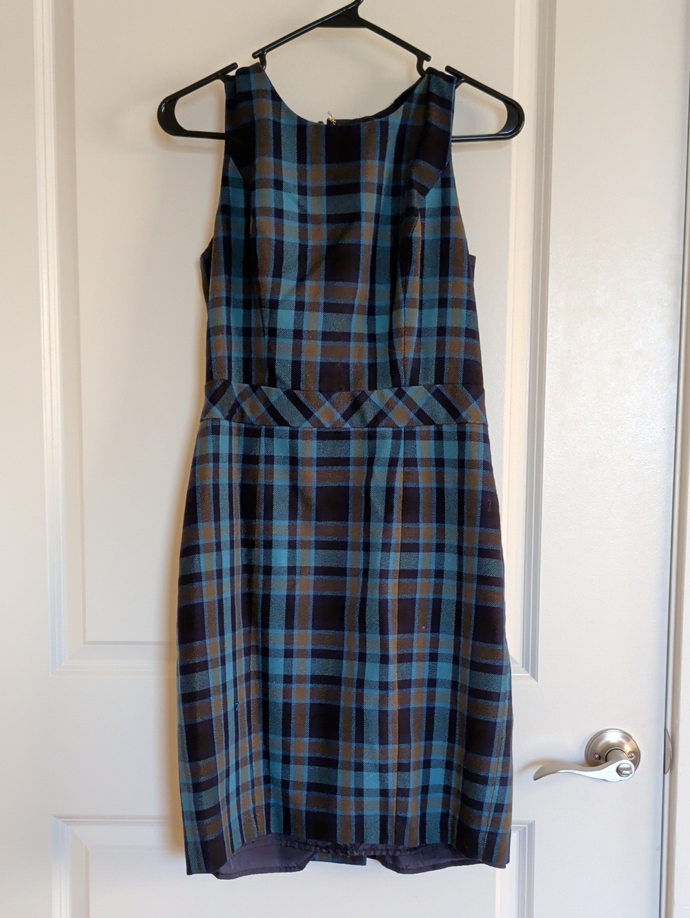 Tommy Hilfiger Blue and Brown Plaid Sleeveless Sheath Dress - Size 6